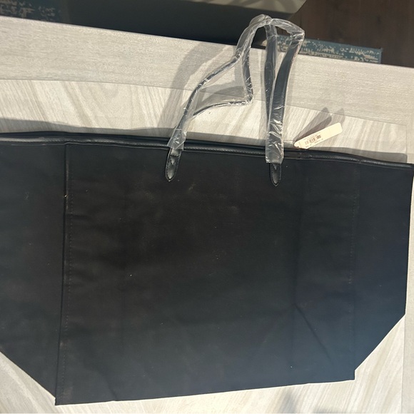 Victoria's Secret Pink Sequin Heart Tote - Picture 5 of 6